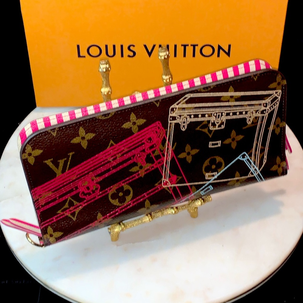 LOUIS VUITTON ZIPPY WALLET MONOGRAM ILLUSTRE TRUNKS 2014